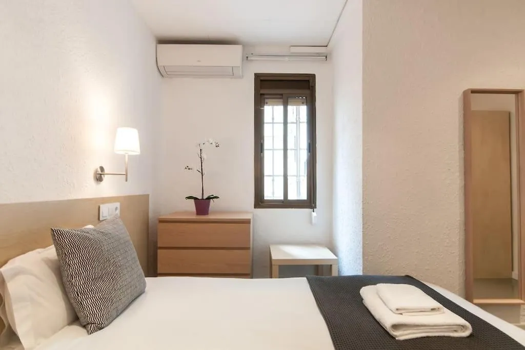 Apartment Charm And Privacy In Gothic Quarter - Central Apt By Myrentalhost Barcelona Spain